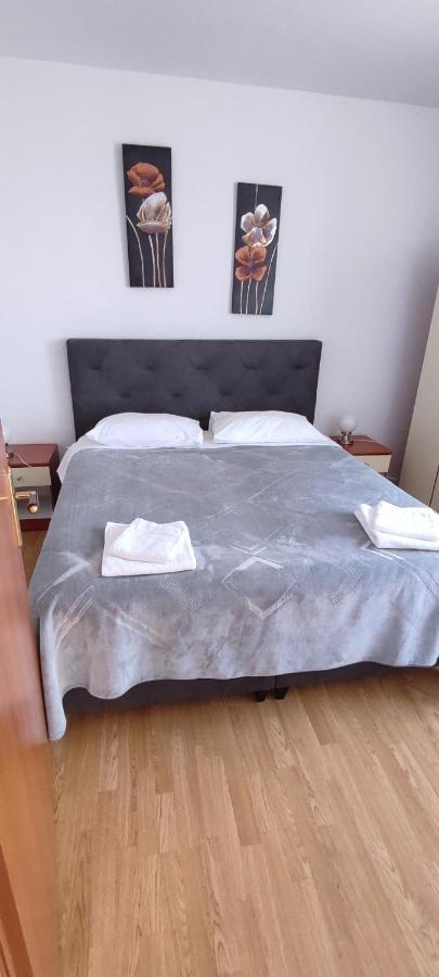 Apartments Burazer Sibenik Bagian luar foto