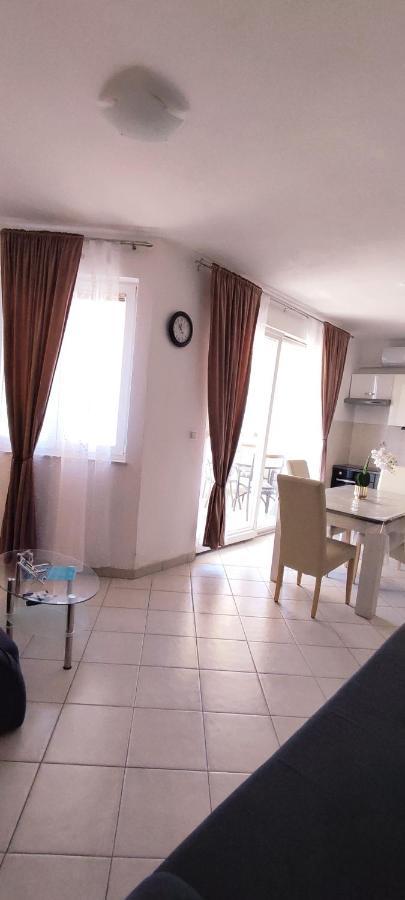 Apartments Burazer Sibenik Bagian luar foto