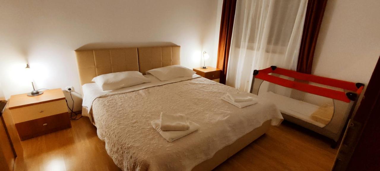 Apartments Burazer Sibenik Bagian luar foto